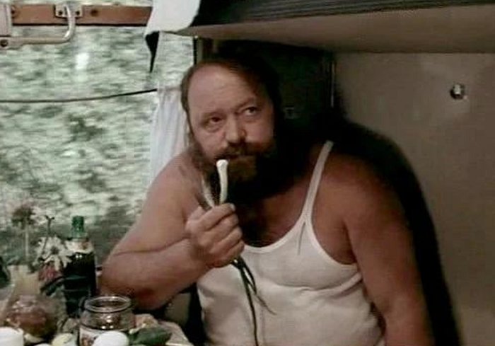 Леонид Плешаков в фильме "Почти смешная история"./Фото: кадр из фильма