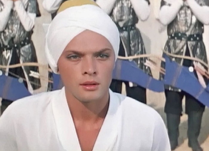 Борис Быстров в ильме "Волшебная лампа Аладдина" Борис Быстров в ильме "Волшебная лампа Аладдина"