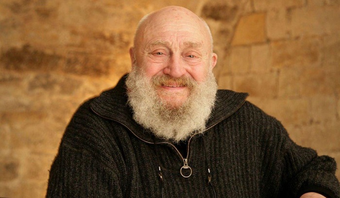 Рольф Хоппе