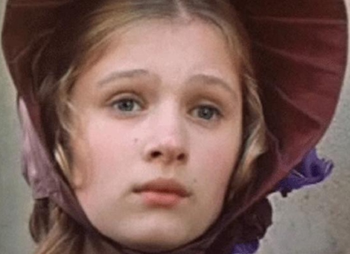 Маша Сурина в фильме "Осенний подарок фей" Маша Сурина в фильме "Осенний подарок фей"