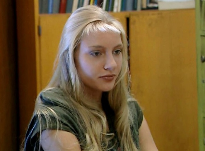 Анастасия Смоктуновская в сериале "Сыщики" Анастасия Смоктуновская в сериале "Сыщики"