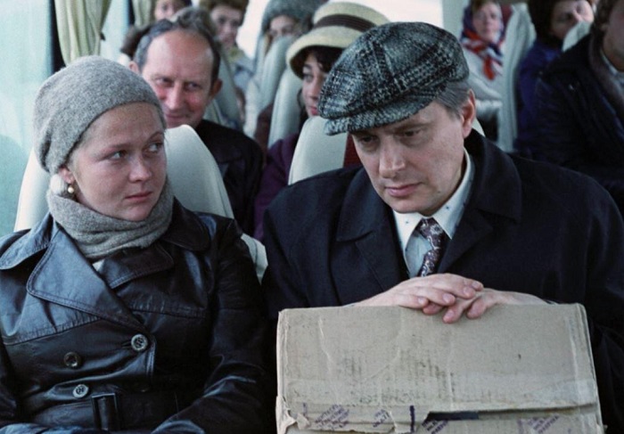 нина автобус