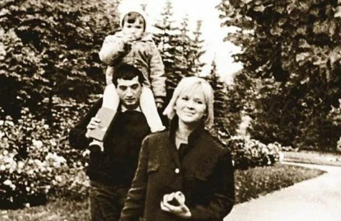 Галина Польских с Фаиком Гасановым и старшей дочерью Ирадой Галина Польских с Фаиком Гасановым и старшей дочерью Ирадой