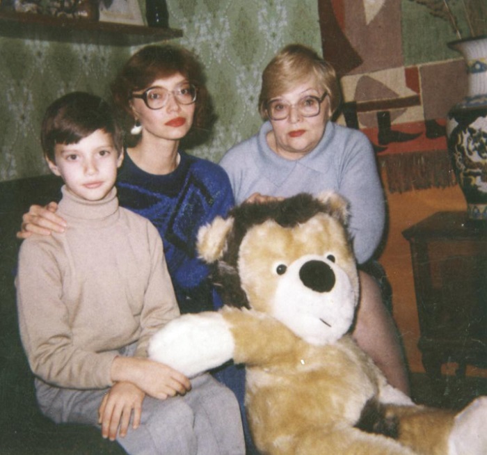 Елена с мамой и сыном Елена с мамой и сыном