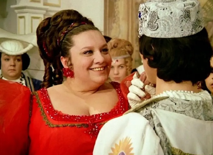 Кадр из фильма "Три орешка для Золушки"