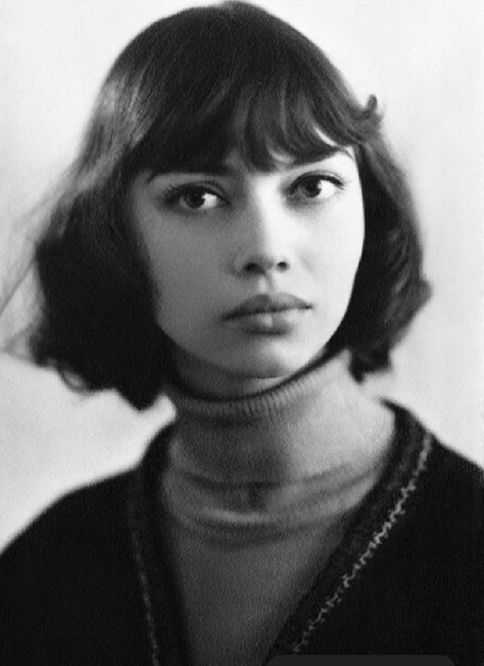 Елена Метелкина в юности Елена Метелкина в юности