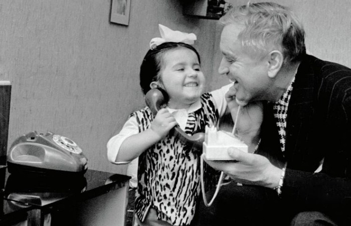 Николай Гриценко с дочкой.