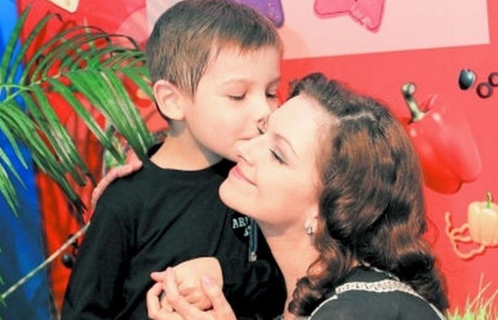 Наталья Юнникова с сыном.