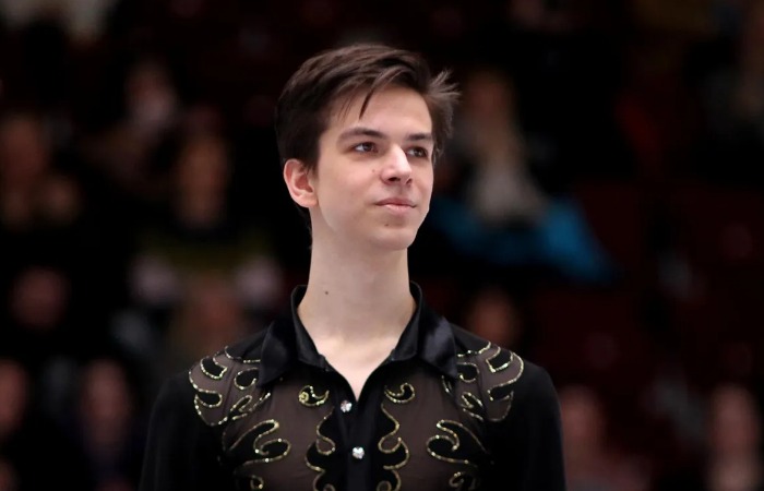 Петр Гуменник.