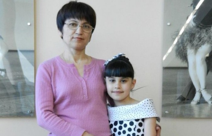 Ирина Поник и Диана Анкудинова. Ирина Поник и Диана Анкудинова.