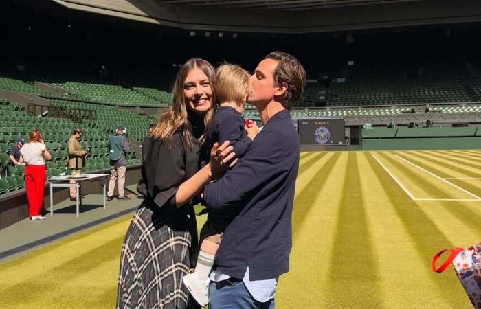 Мария Шарапова с мужем и сыном./Фото: tochka.by Мария Шарапова с мужем и сыном./Фото: tochka.by