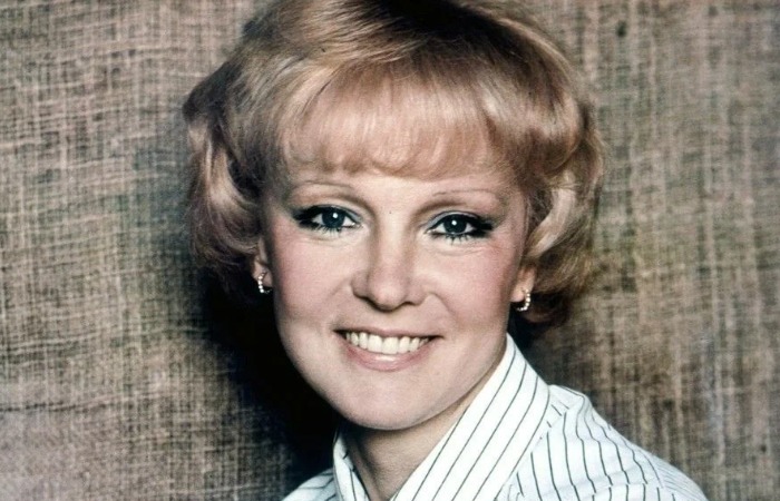 Людмила Гурченко. Людмила Гурченко.