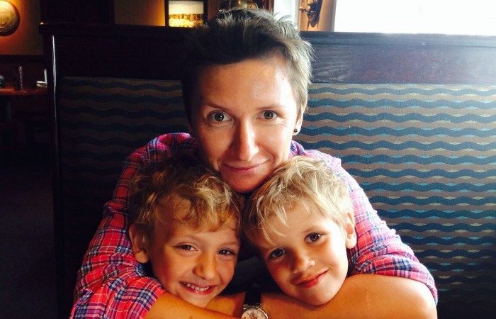 Диана Арбенина с детьми.