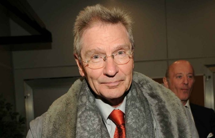 Давид Тухманов.