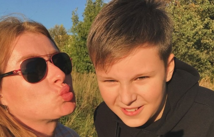 Анна Шукшина с сыном.