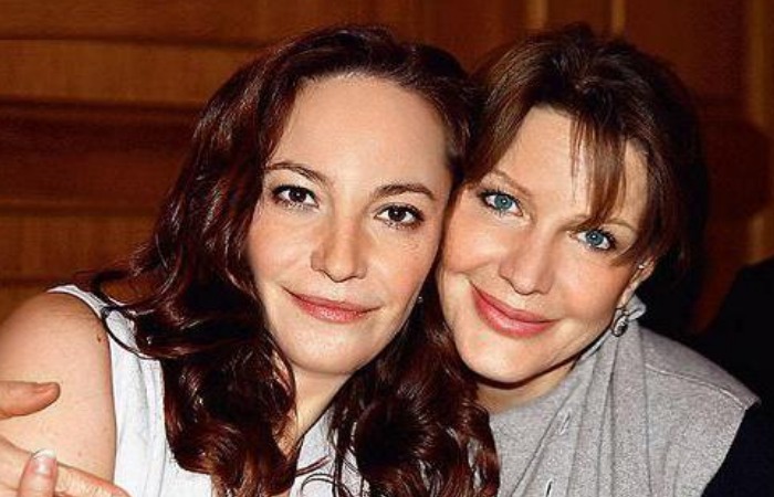 Елена Проклова с дочкой Ариной. Елена Проклова с дочкой Ариной.