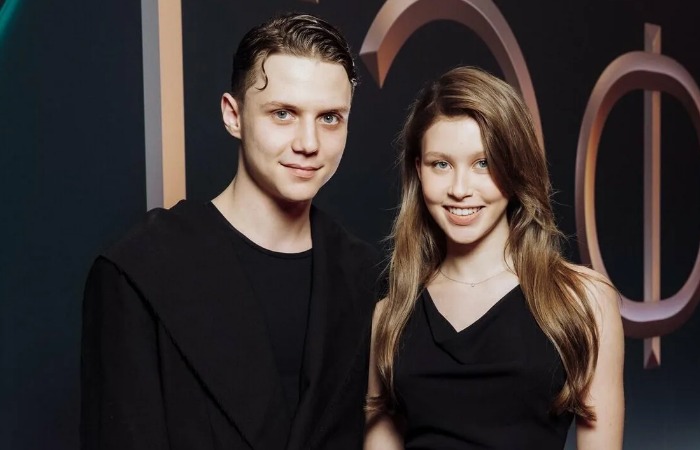 Ваня Дмитриенко и Анна Пересильд.