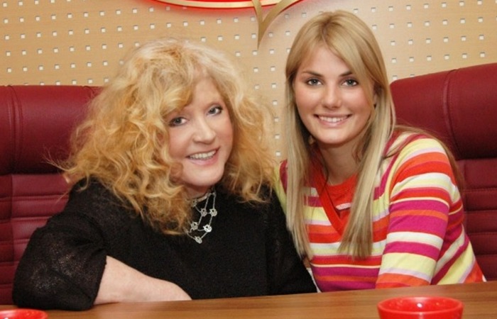 Алла Пугачева и Ирсон Кудикова. Алла Пугачева и Ирсон Кудикова.