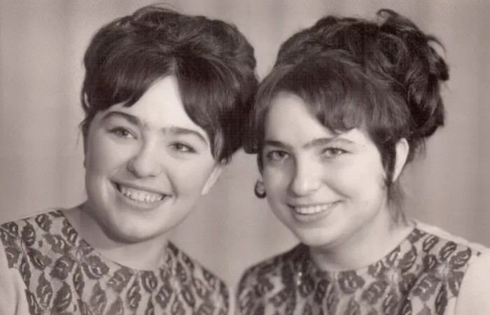 Галина и Людмила Шевелевы.