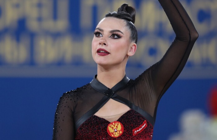 Лала Крамаренко. Лала Крамаренко.