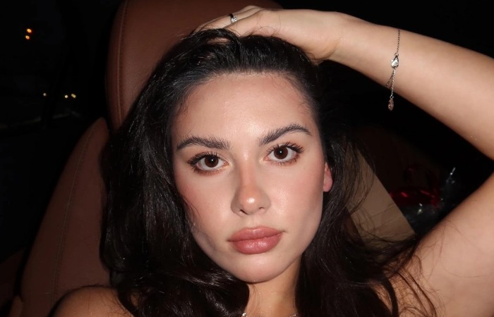 Лала Крамаренко. Лала Крамаренко.