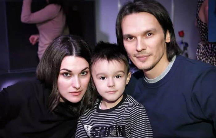 Влад Сташевский со второй семьей.