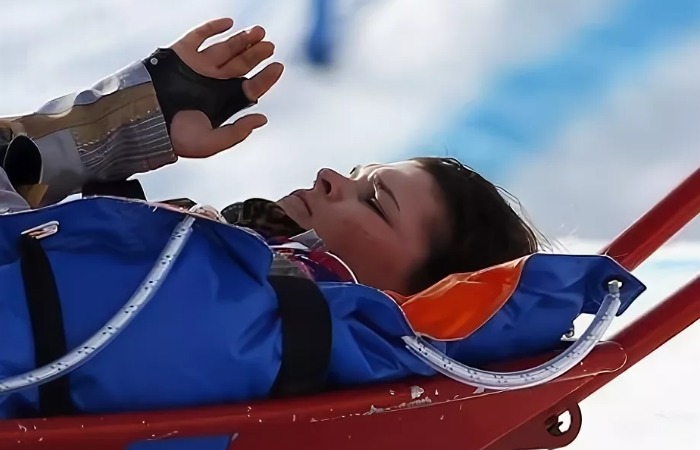 Мария Комиссарова.