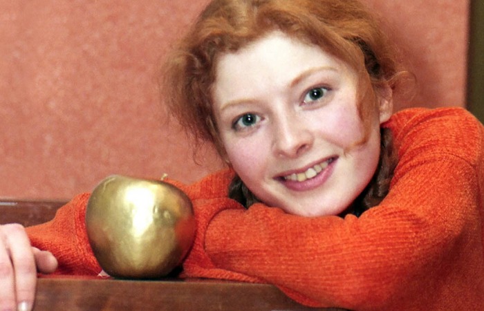 Амалия Мордвинова в молодости. Амалия Мордвинова в молодости.