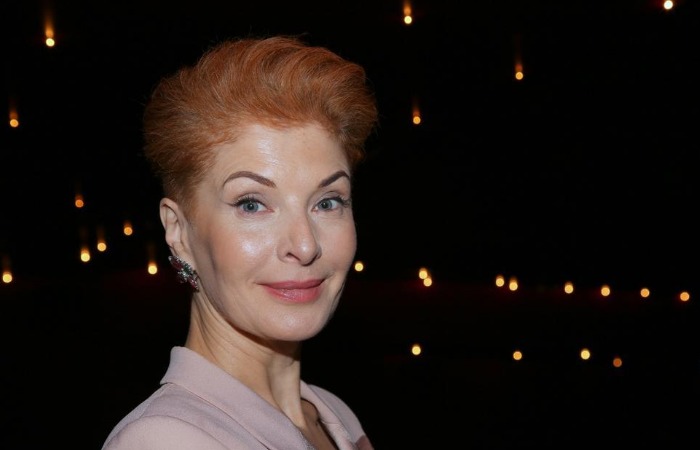 Амалия Мордвинова. Амалия Мордвинова.