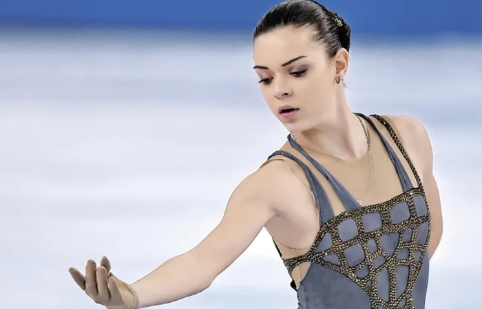 Аделина Сотникова. Аделина Сотникова.