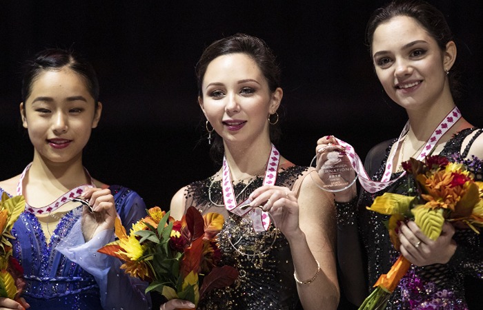 Мако Ямасита, Елизавета Туктамышева и Евгения Медведева.