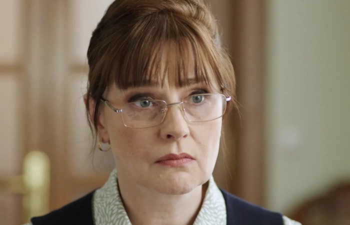 Из-за матери сделала аборт, 2 раза развелась и отправила сына во Францию: Как родная мама разрушила личную жизнь Елены Дробышевой 