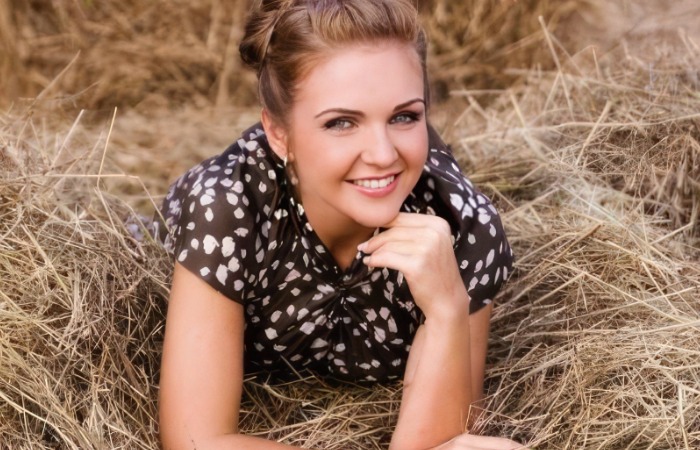 Марина Девятова.