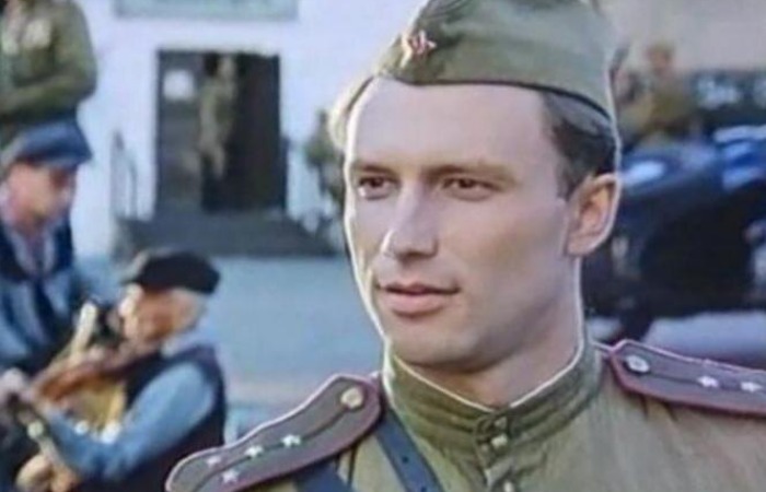 Константин Соловьев в молодости.