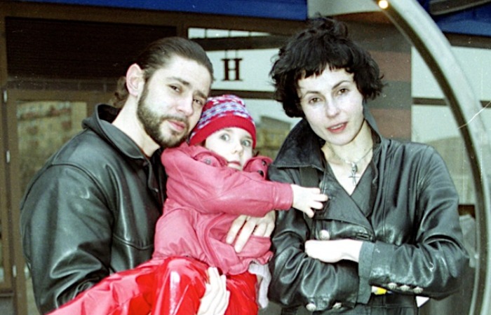 Валерий Николаев и Ирина Апексимова с дочкой.