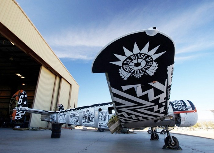 Art From The Boneyard – граффити на самолетах времен Второй мировой войны