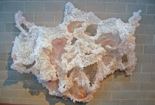 Человеческие ткани из шелка. Творчество Лизы Келленер.