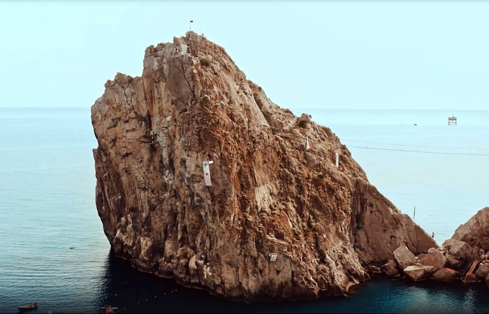 Южный берег Крыма в спортивной кино-драме «В потоке трёх стихий»