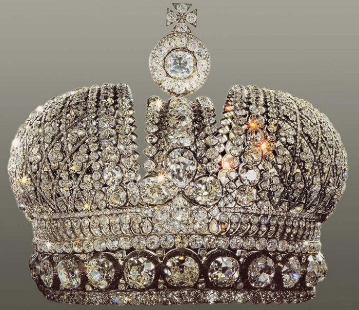 Малая императорская корона.