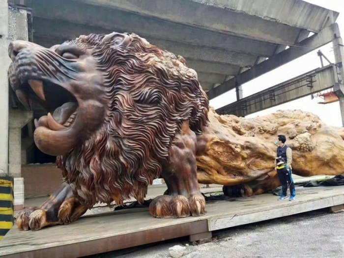 Возможно, самая большая в мире деревянная скульптура.
