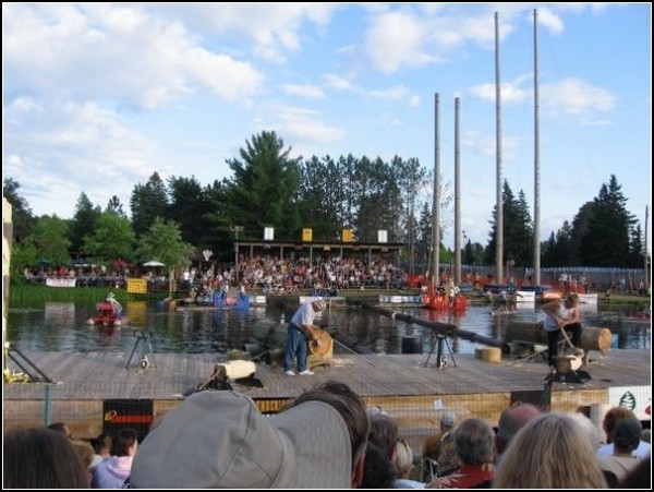 Железные дровосеки: мировой чемпионат лесорубов в Хейворде