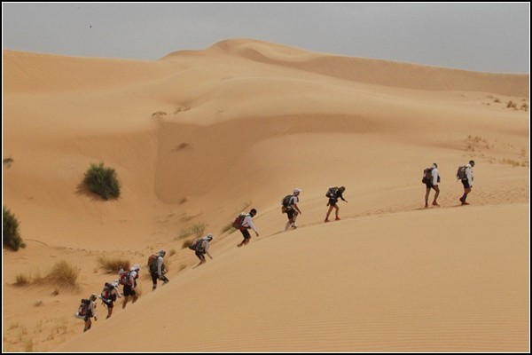 Следы на песке: величайший марафон в Сахаре