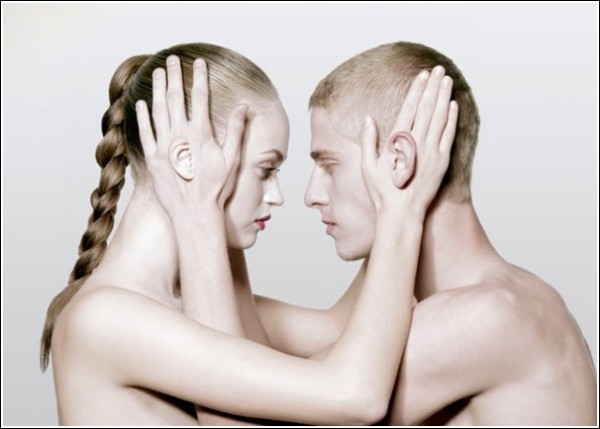 Креативные фотографии Джузеппе Мастроматтео: можно ли любить ушами?