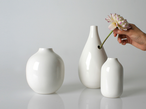 Цветочные вазы из коллекции корейского дизайнера Giha Ву  
