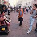 Московские уличные музыканты устроили на Арбате флешмоб против постоянных задержаний