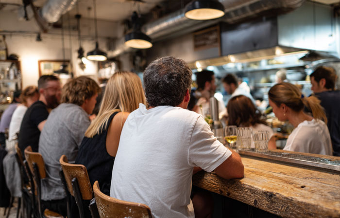 Барный бизнес 2.0: как технологии освобождают владельца и влюбляют в себя гостей