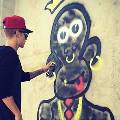 Бибер изрисовал стены отеля - его попросили смыть граффити