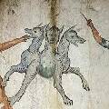 В Италии обнаружили пещеру с прекрасно сохранившимися фресками 2000-летней давности
