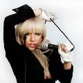 Леди Гага исполнит песню на русском языке