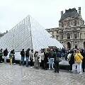 МИнистр культуры Франции отрицает провал в обеспечении безопасности Лувра